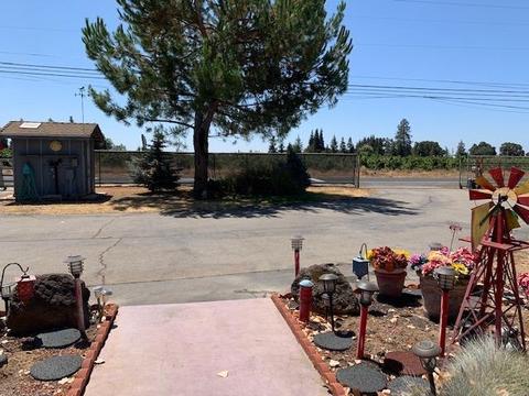 6247 E Jahant Rd, Acampo, CA 95220 photo 2
