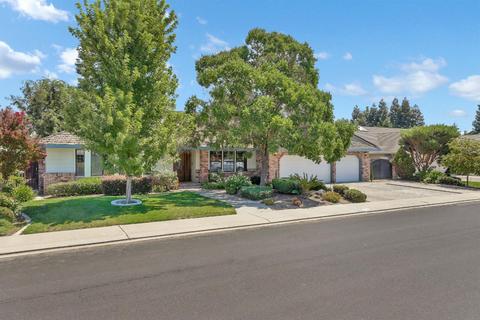 832 Shadowbrook Ln, Manteca, CA 95336 photo 3