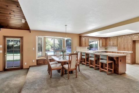 832 Shadowbrook Ln, Manteca, CA 95336 photo 11