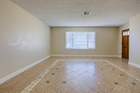 3100 Maplenut Ave, Modesto, CA 95350 photo 3