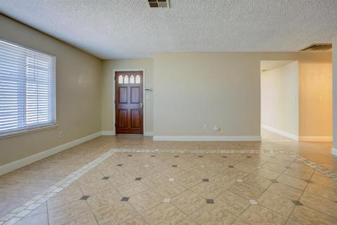 3100 Maplenut Ave, Modesto, CA 95350 photo 4