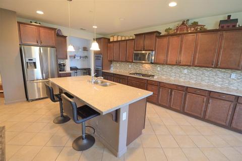 2330 Mathar Dr, Manteca, CA 95337 photo 3