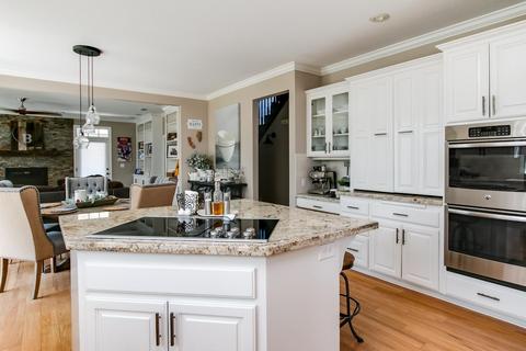 904 Bogarin Ln, Ripon, CA 95366 photo 4