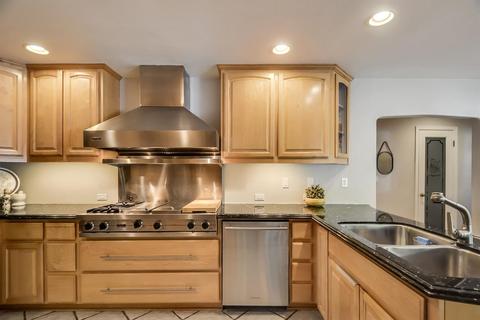 913 Leveland Ln, Modesto, CA 95350 photo 9
