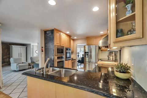 913 Leveland Ln, Modesto, CA 95350 photo 6