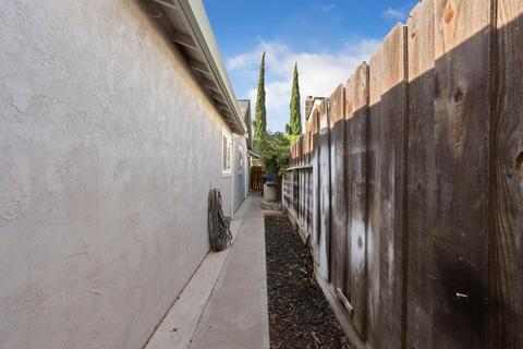 1450 Locust Dr, Tracy, CA 95376 photo 42