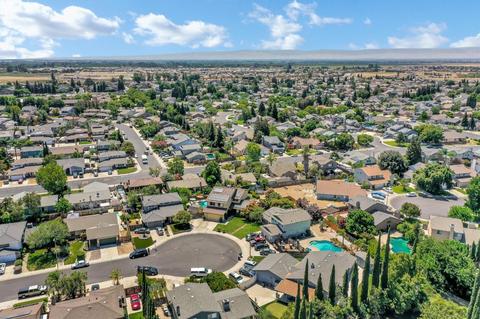 1462 Catamaran Ct, Manteca, CA 95337 photo 4