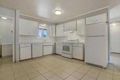 215 Rutledge Dr, Lodi, CA 95242 photo 10