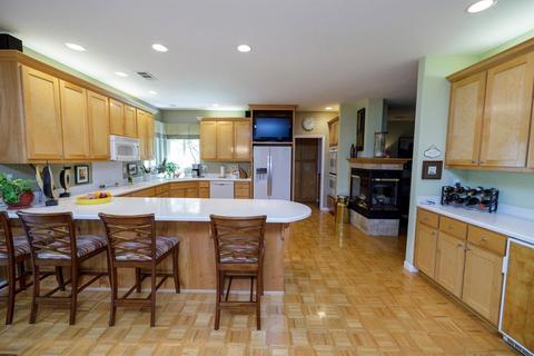 1128 Springcreek Dr, Modesto, CA 95355 photo 13