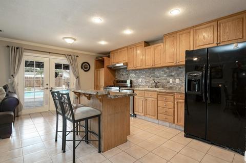 363 Gardner Pl, Lathrop, CA 95330 photo 4