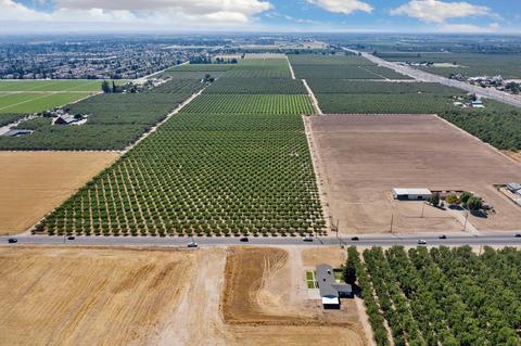 4654 Tully Rd, Modesto, CA 95356 photo 10