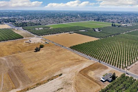 4654 Tully Rd, Modesto, CA 95356 photo 9