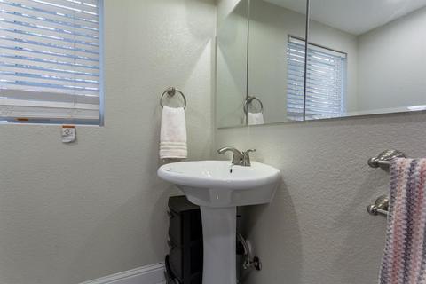 2024 Scenic Dr, Modesto, CA 95355 photo 34