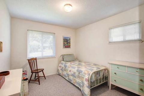 5748 Pearson Ave, Loomis, CA 95650 photo 21