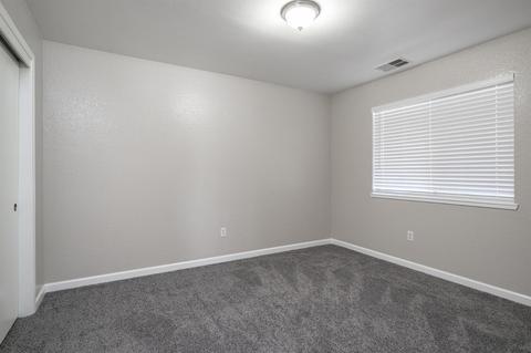 480 Cherry Ln #B, Manteca, CA 95337 photo 9