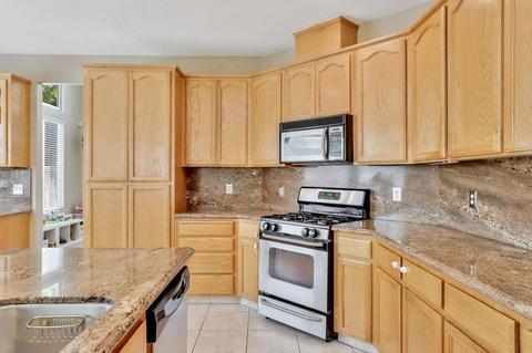 655 Zurich Dr, Manteca, CA 95337 photo 14