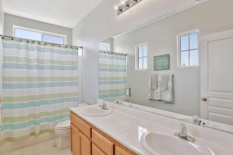 655 Zurich Dr, Manteca, CA 95337 photo 43