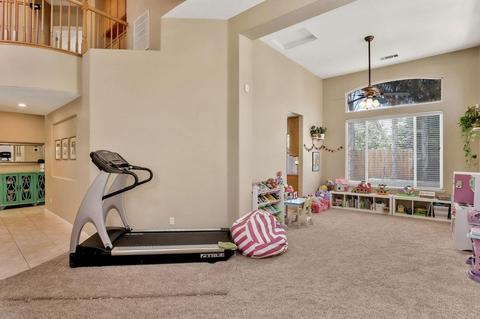 655 Zurich Dr, Manteca, CA 95337 photo 23