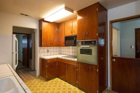 2010 Monticello, Modesto, CA 95350 photo 9