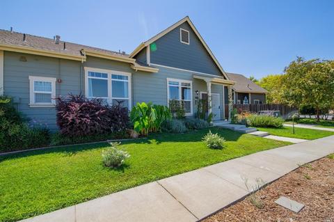 500 E Baker St, Winters, CA 95694 photo 1
