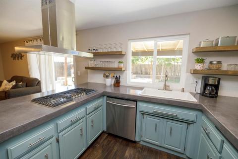 3048 Darlene Ln, Modesto, CA 95355 photo 9