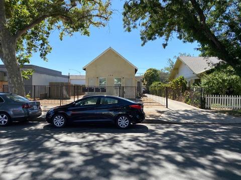 105 Orange Ave, Modesto, CA 95350 photo 2