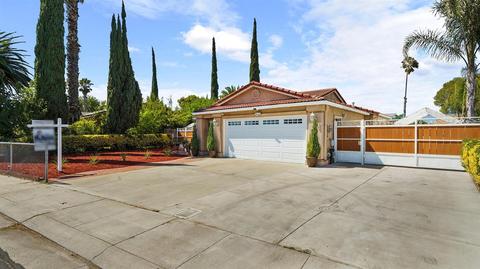 365 O St, Lathrop, CA 95330 photo 4