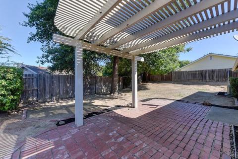 8035 Ladd Ct, Antelope, CA 95843 photo 4
