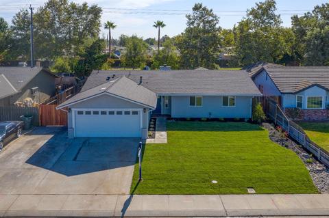 708 Privet Pl, Manteca, CA 95336 photo 1