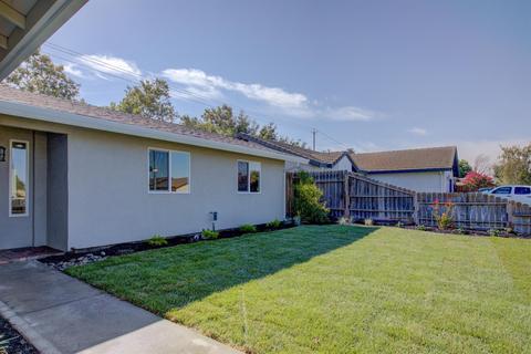 708 Privet Pl, Manteca, CA 95336 photo 6