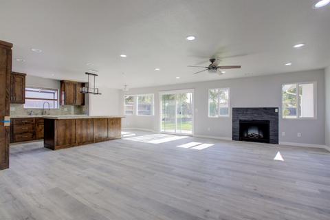 708 Privet Pl, Manteca, CA 95336 photo 8