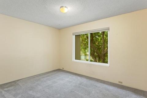 13 Adelphi Ct, Sacramento, CA 95825 photo 14