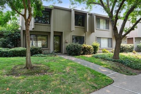 13 Adelphi Ct, Sacramento, CA 95825 photo 2