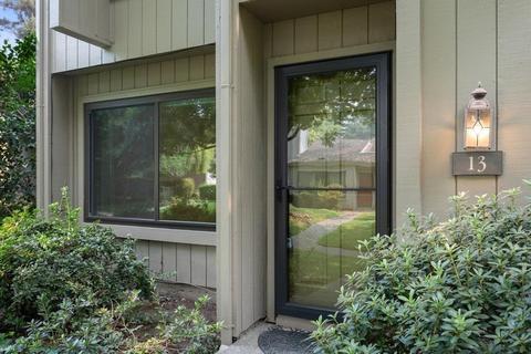 13 Adelphi Ct, Sacramento, CA 95825 photo 3