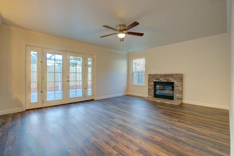 508 Moray Way, Patterson, CA 95363 photo 10