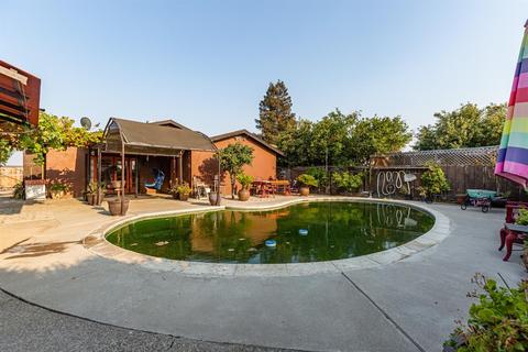 915 Locust Ave, Manteca, CA 95337 photo 24