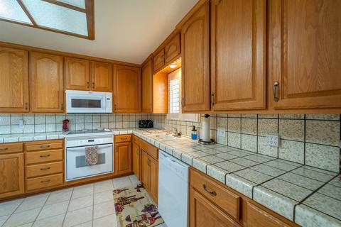 254 Oregon, Ripon, CA 95366 photo 16