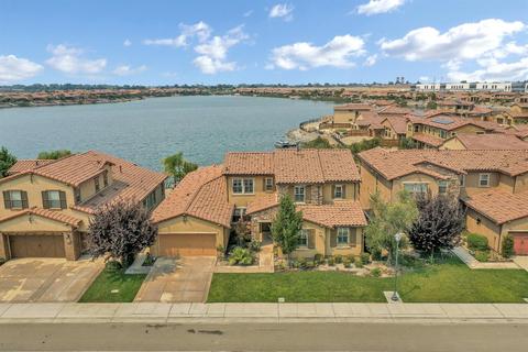 1351 Como Dr, Manteca, CA 95337 photo 3