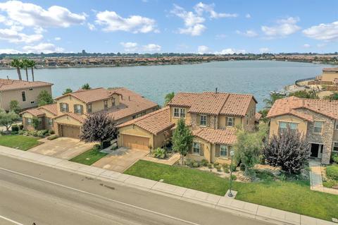 1351 Como Dr, Manteca, CA 95337 photo 2