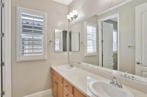 1351 Como Dr, Manteca, CA 95337 photo 43