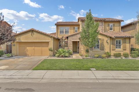 1351 Como Dr, Manteca, CA 95337 photo 1