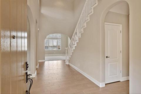 1351 Como Dr, Manteca, CA 95337 photo 8