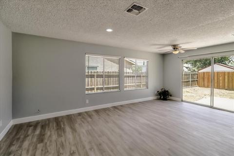 2240 Martin Rd, Tracy, CA 95376 photo 4