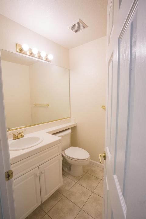 1241 Villaverde Ln, Davis, CA 95618 photo 18