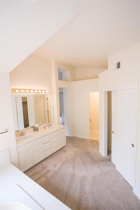 1241 Villaverde Ln, Davis, CA 95618 photo 23