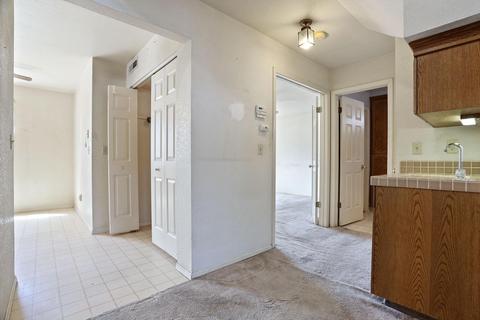326 Sparrow Ln, Lodi, CA 95240 photo 7