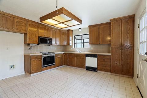 326 Sparrow Ln, Lodi, CA 95240 photo 10