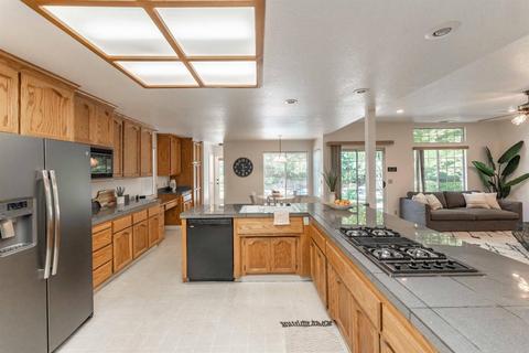 4218 Clover Knoll Ct, Carmichael, CA 95608 photo 8