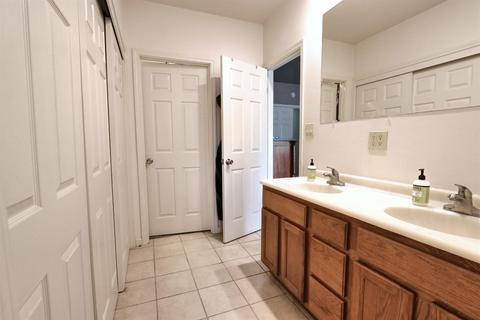 5100 Love Way, Carmichael, CA 95608 photo 25