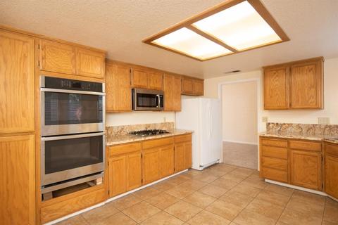 729 Redfield Ave, Modesto, CA 95357 photo 9